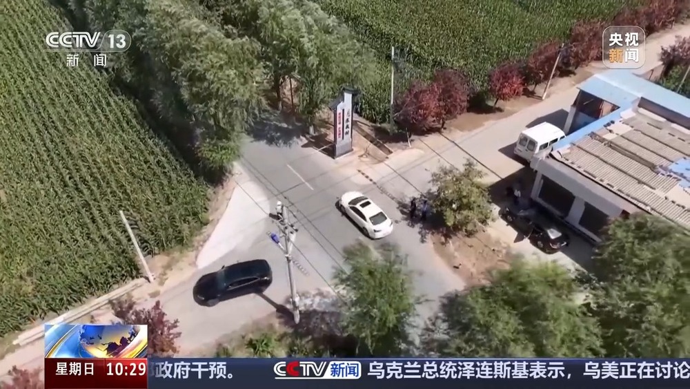 國慶中秋假期交通安全風(fēng)險_出行提示_無信號燈路口通行規(guī)則