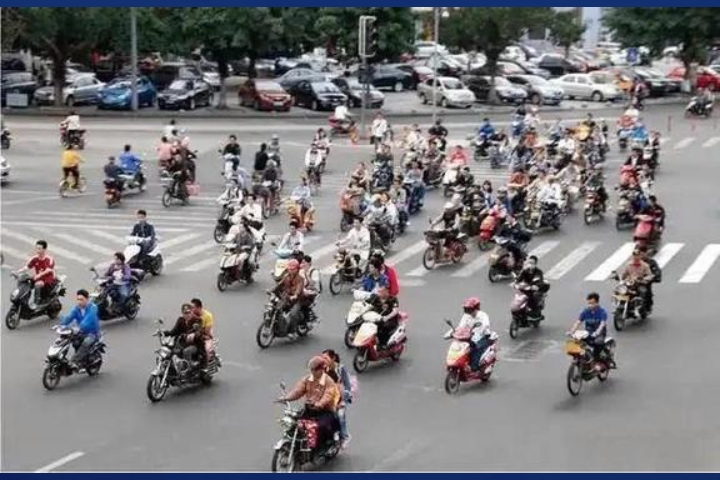 電動車限行討論_限行_百姓出行成本與便利