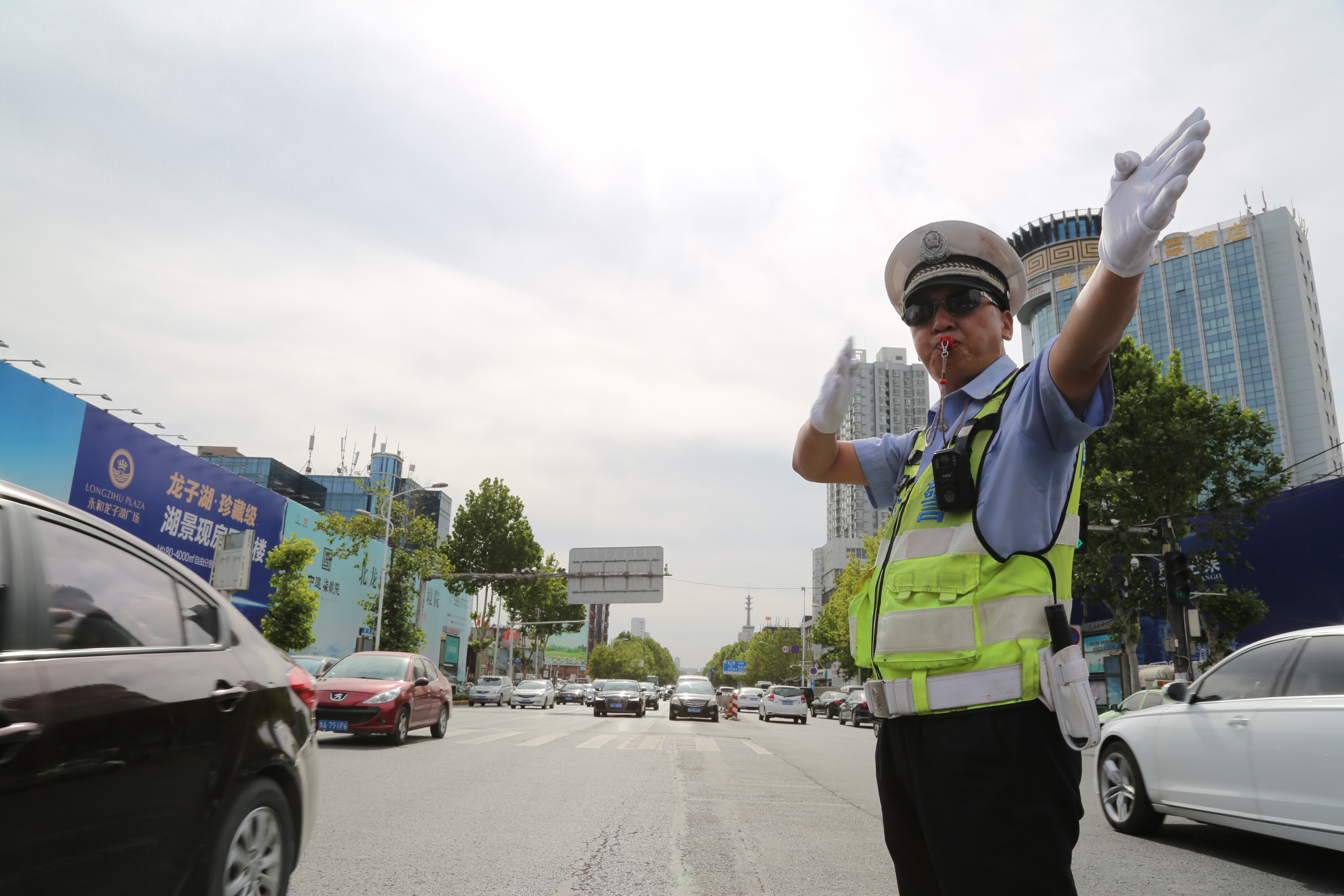 出行提示__ 2025年端午節(jié)鄭州交通管控 