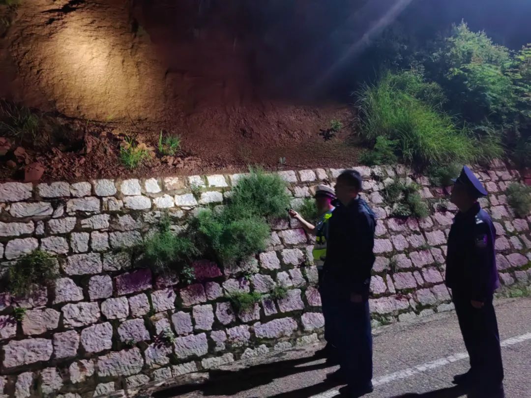 出行提示_雨季汛期交通安全提示_石林縣雨季道路隱患點