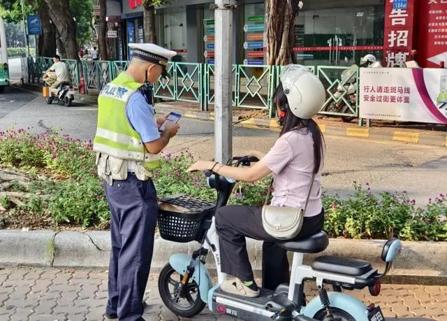 首批執(zhí)行地區(qū)時(shí)間表_禁行范圍非標(biāo)電動(dòng)車_限行